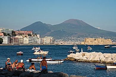 《Evil Wizard》将于5月25日登陆Steam，XSX|S！打破第4面墙的反派主角RPG！